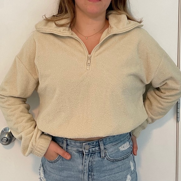 Original Urban Outfitters 1/4 zip Fleece - Picture 1 of 3